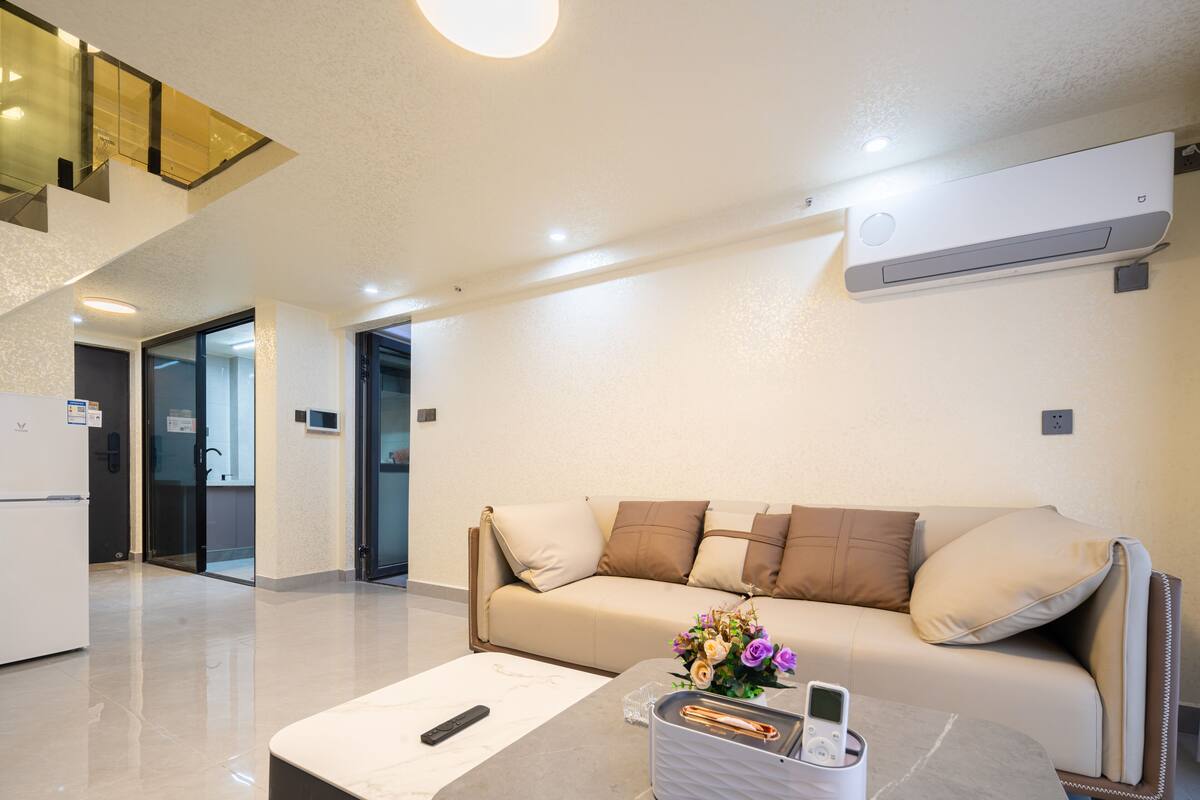 Comfort Room | 2 bedrooms, free WiFi