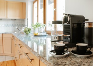 冰箱、烤箱、炉灶、洗碗机