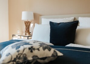 2 chambres, fer et planche Ă repasser, Wi-Fi gratuit, draps fournis