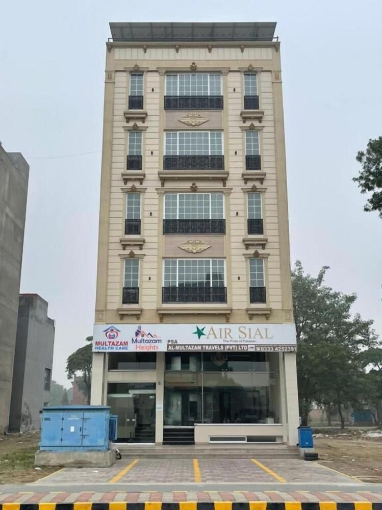 Multazam Heights image