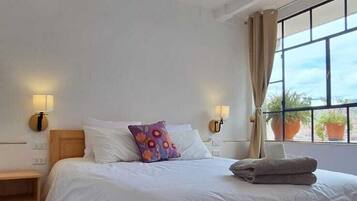 Superior Double Room (SOQTA) | Premium bedding, soundproofing, free WiFi, bed sheets