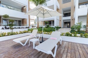 Terrace/patio - Haus Bayahibe with Pool & Private Backyard (Bayahíbe)