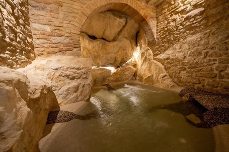 Bañera de hidromasaje privada