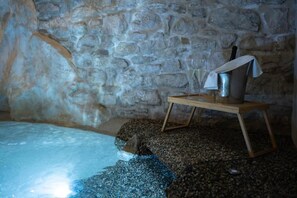 Private spa tub - Forma your Boutique Suite (Corciano)