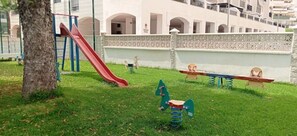 Children’s area - Salomar Golf+parking+piscina+tenis (Salobreña)