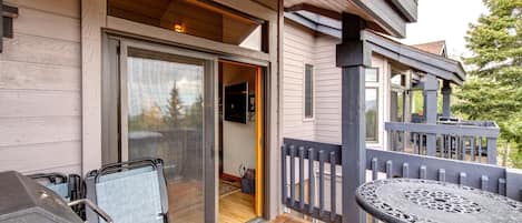 Condo (3 Bedrooms) | Terrace/patio