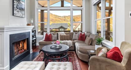 Red Crest 3 Bedrooms PWS-957 by KBM