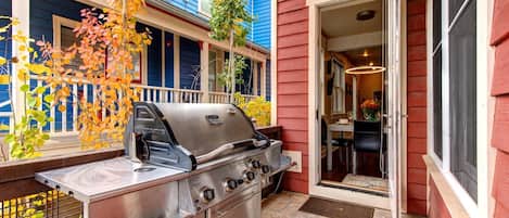 Studio (3 Bedrooms) | BBQ/picnic area