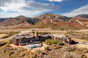 Exterior - KBM Resorts: Mas-2003 Panoramic Sunshine, Modern 2br, 3 min Drive to Jordanelle Gondola (Heber City)