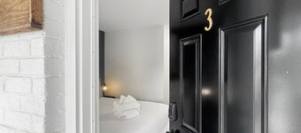 Comfort Suite Hotel- 2 Pools, Near Beach/Boardwalk, No Pets Allowed