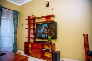 House | Interior - Beautiful 2-bed House in Kampala (Kampala)
