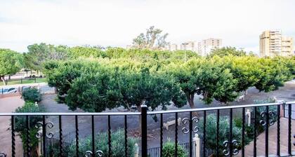 Elegant apartment very close to the beach