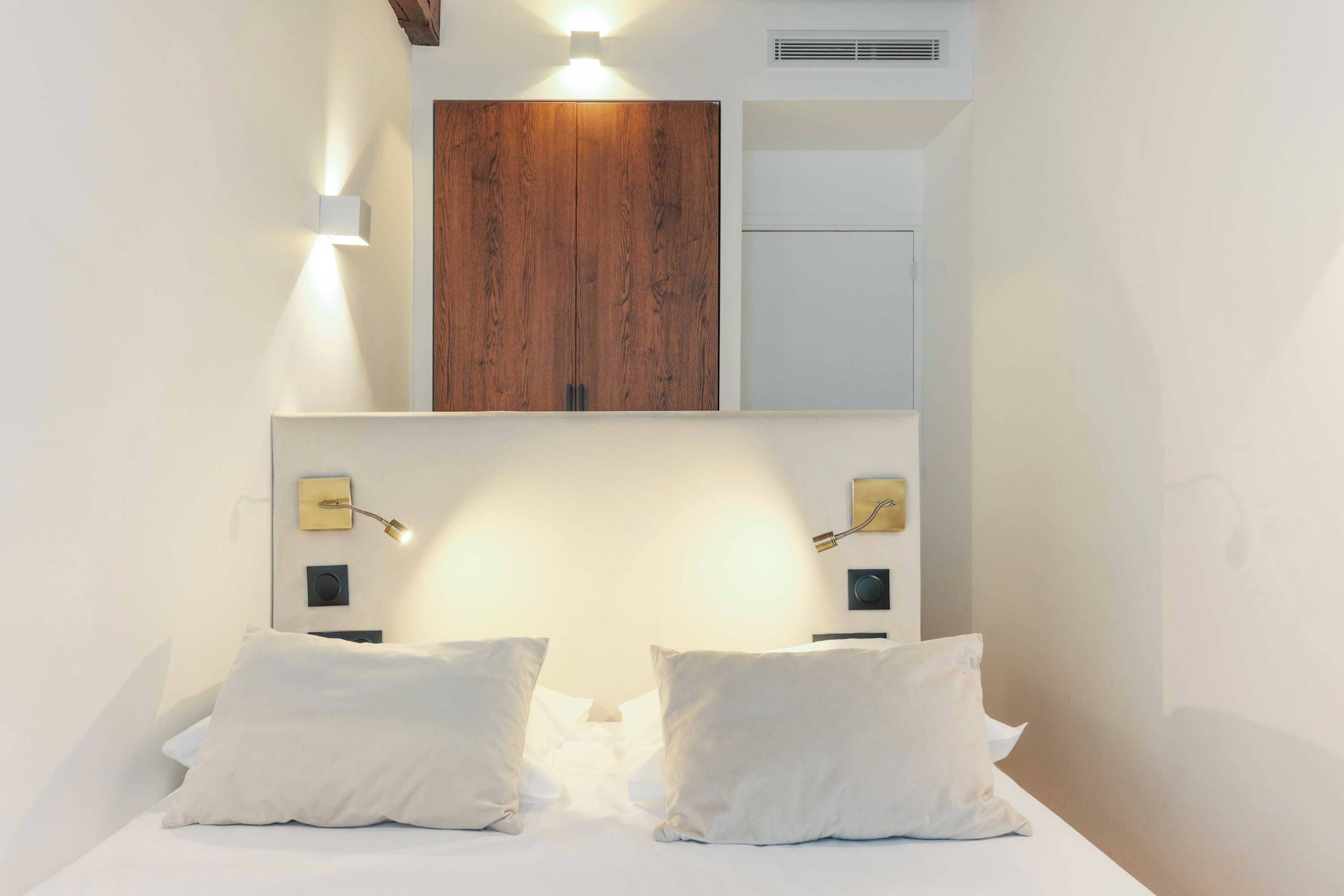 2 Schlafzimmer, Schreibtisch, Bügeleisen/Bügelbrett, WLAN