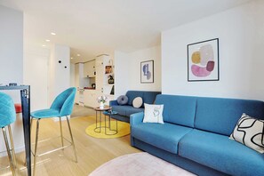 TV, offices