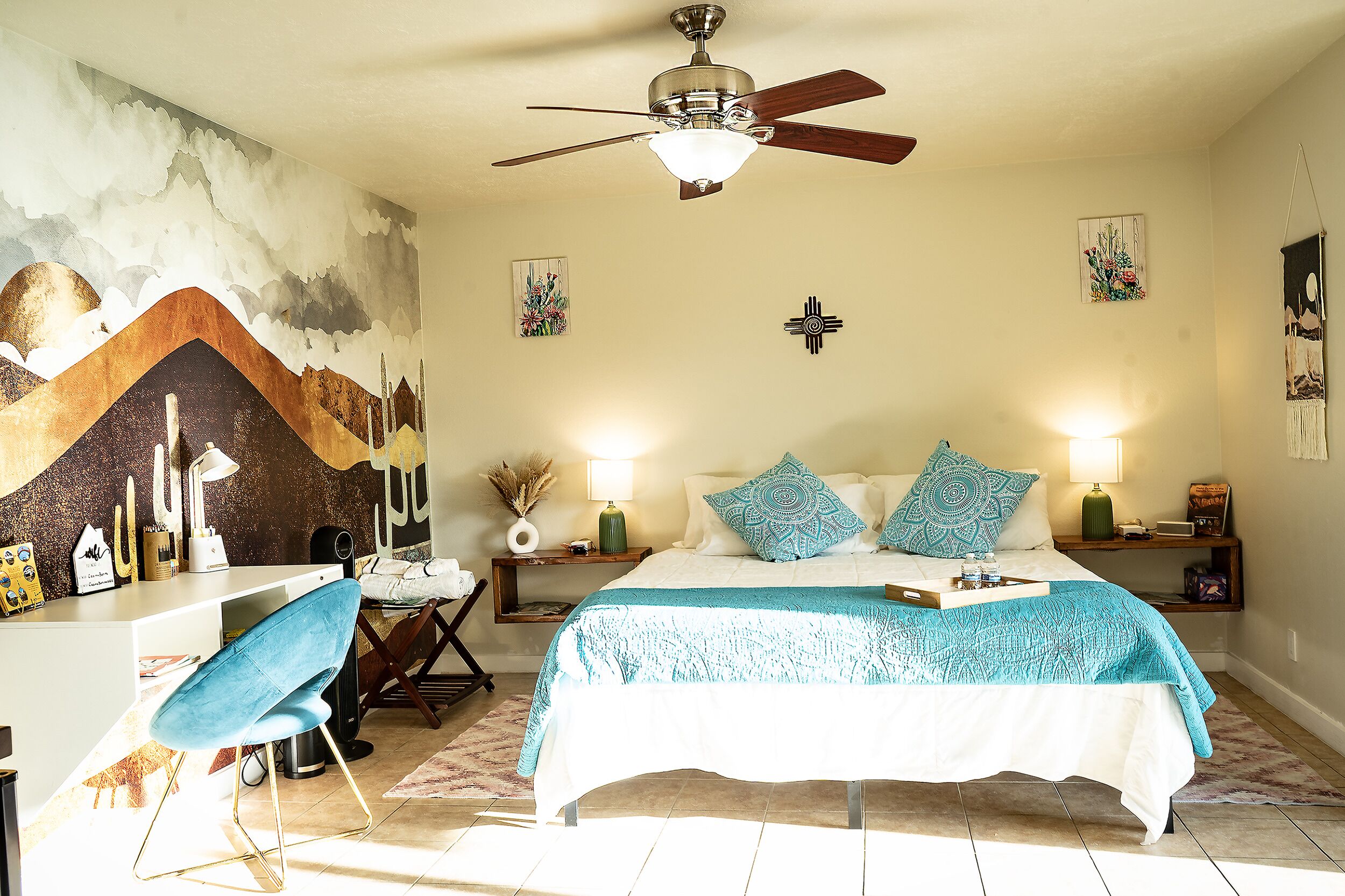 4 bedrooms, desk, iron/ironing board, travel crib