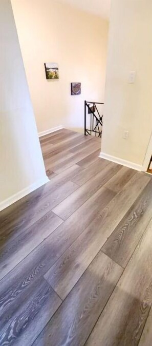 Interior - Most Desired Neighborhood in Morgantown 5 min to Hospitals New Listing (Morgantown)