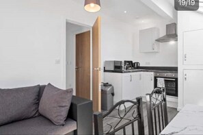 Interior - Bradford City Centre Apartment 6 (Bradford)