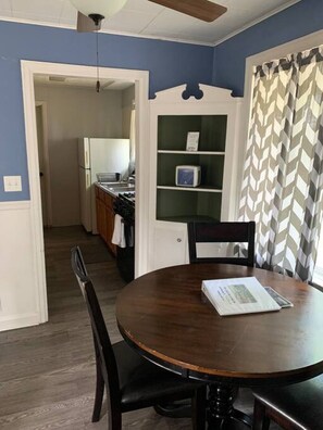 Dining - Hidden Haven Cottages - The Main House (Lake City)
