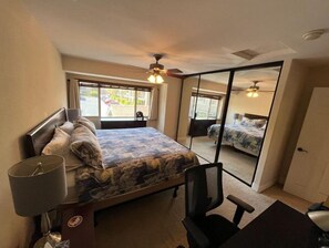 2 habitaciones, tabla de planchar con plancha, wifi y ropa de cama 