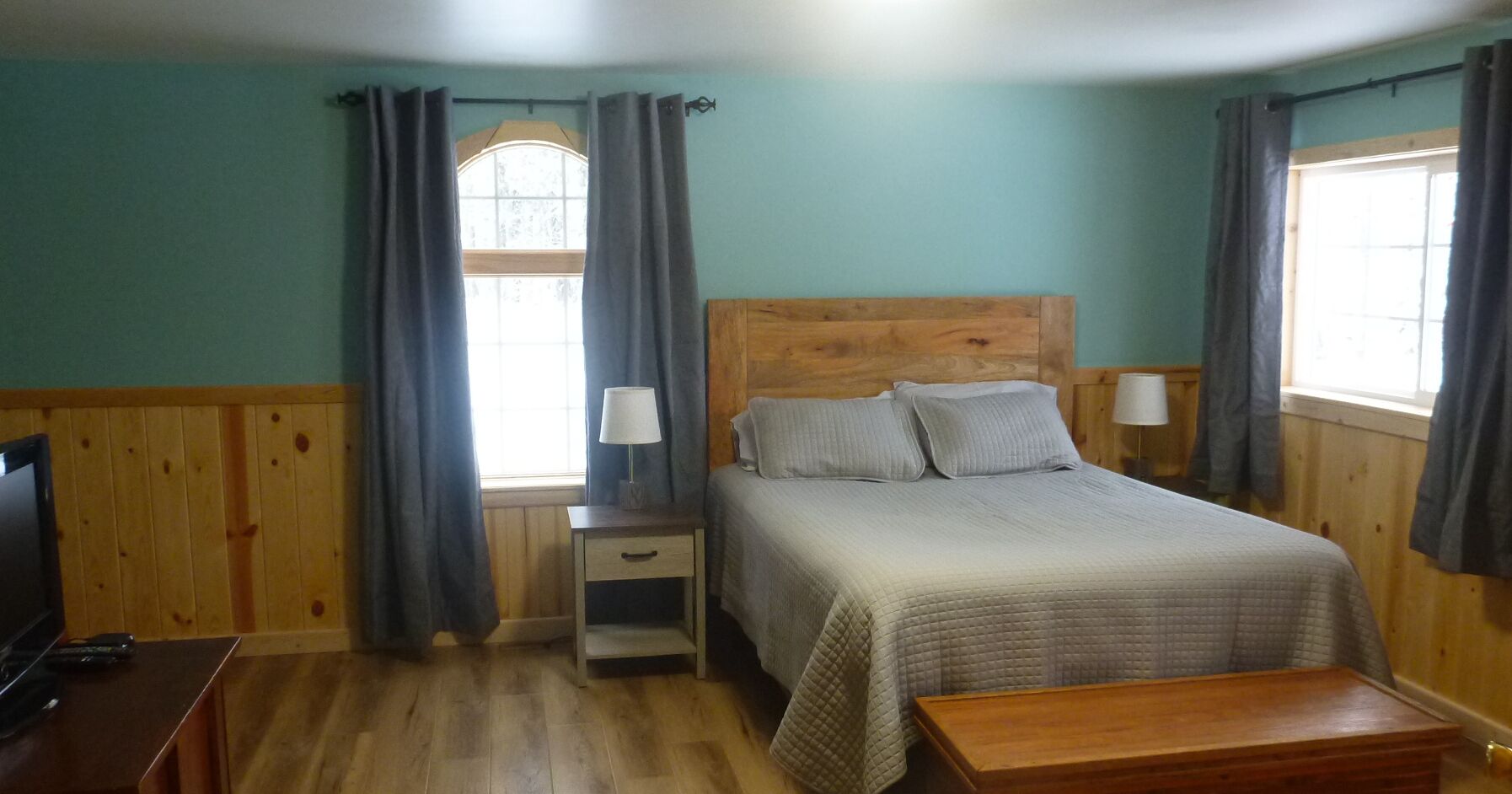 3 soverom, wi-fi (inkludert) og sengetøy