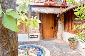 Free WiFi, bed sheets - OMA Cancun Holistic Healing Center (Cancun)