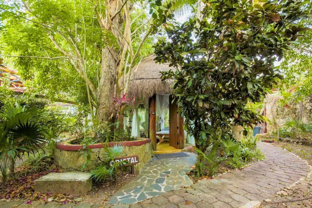 Design Cabin, Garden View | Free WiFi, bed sheets