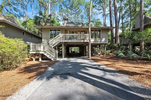 Exterior - Walk to beach, pool and community dock (Kiawah Island)