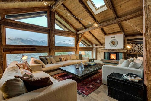 Luxury Chalet in Mégeve with Garden & Spa