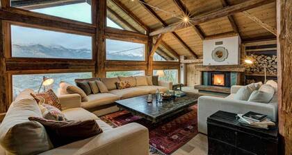 Luxury Chalet in Mégeve with Garden & Spa