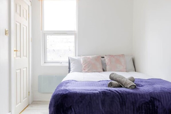 1 間睡房、熨斗/熨衫板、Wi-Fi、床單