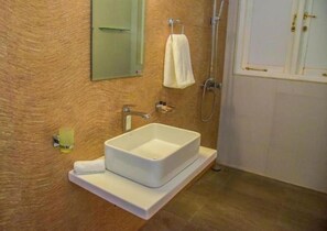 Bathroom - Ace Boutique Airport (Katunayake)