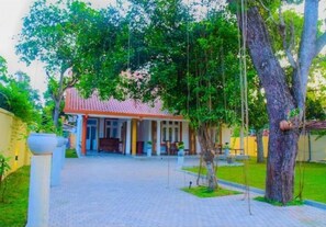 Exterior - Ace Boutique Airport (Katunayake)