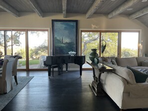 Smart TV, lareira, impressoras