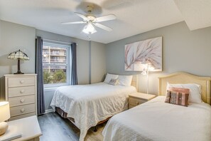 2 chambres, fer et planche à repasser, draps fournis