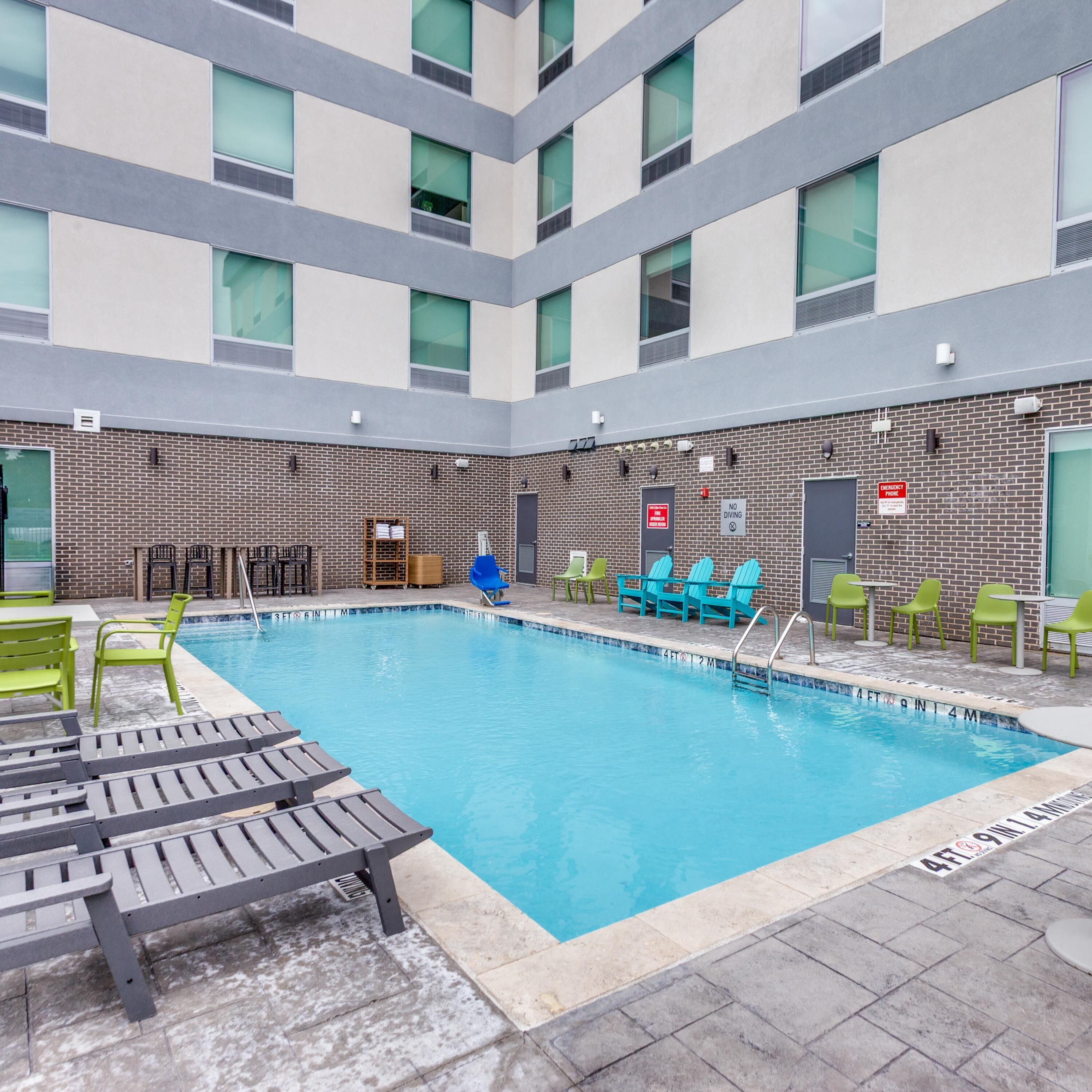 Seasonal outdoor pool