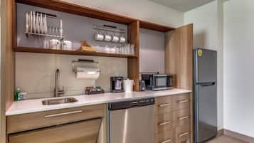 Suite, 1 habitación | Cocina privada