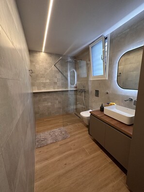 Panoramic Apartment (Avra) | Bathroom