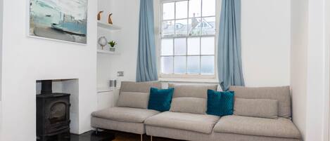 Rumah | Area keluarga | Televisi layar datar 55-inci dengan saluran TV digital