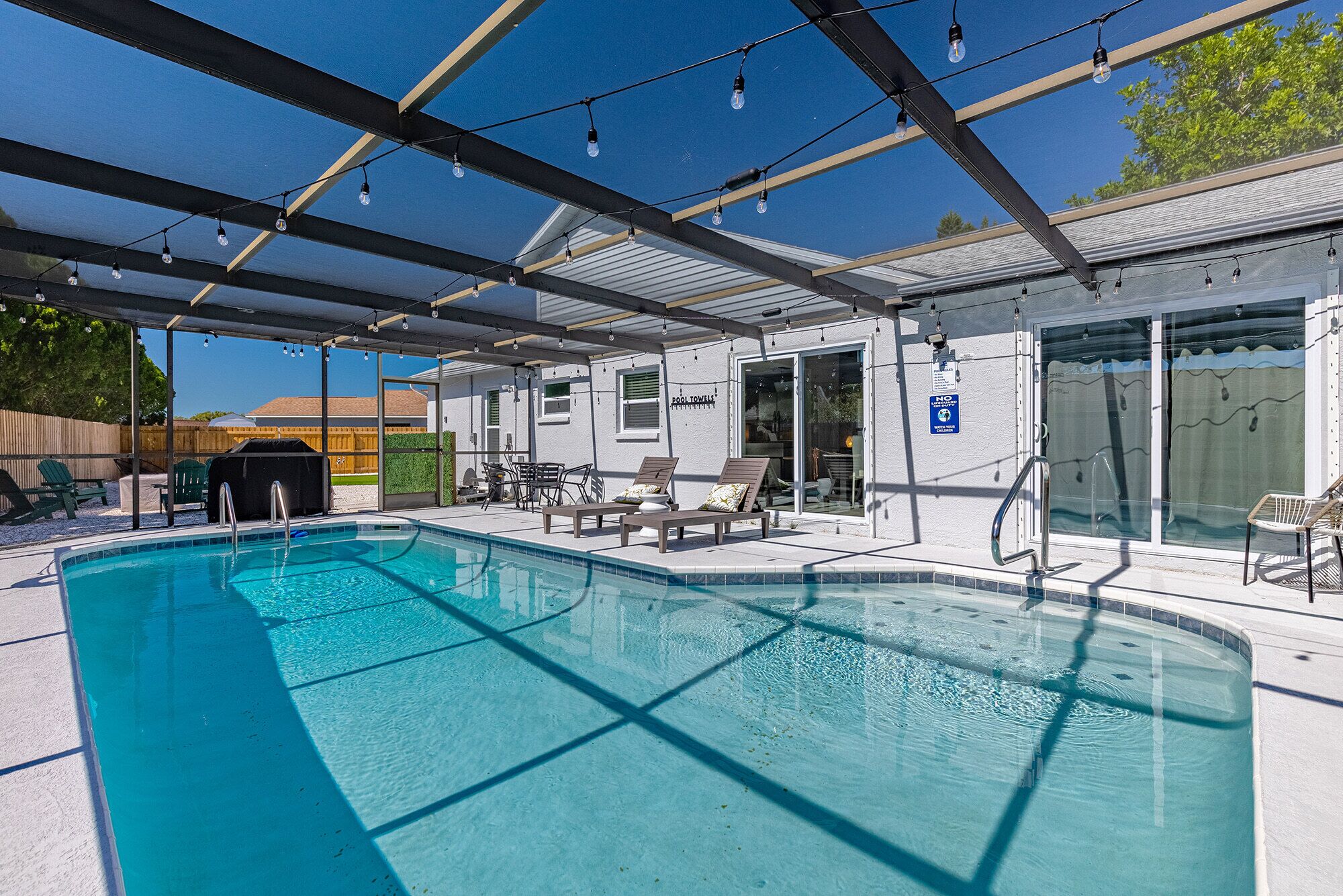 Heated Pool, Golf, Fire Pit - Sleeps 9!