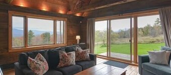 Farmhouse with Mountain Views Near Stowe/Smuggs