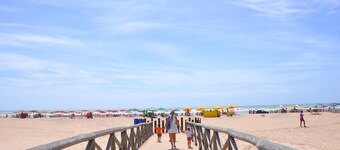 Top. 3 Qts a 3 Quadras do Mar. Amplo. Tudo Perto