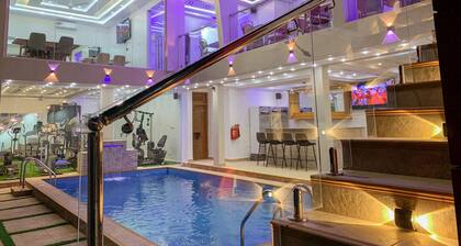Kings Villagio Hotel