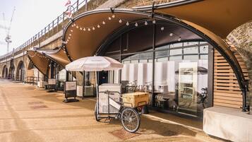 House | Property grounds