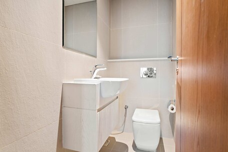 Silkhaus Julphar Tower, Al Reem Abu Dhabi - Image 122