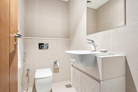 Silkhaus Julphar Tower, Al Reem Abu Dhabi - Image 116