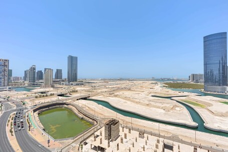 Silkhaus Julphar Tower, Al Reem Abu Dhabi - Image 62