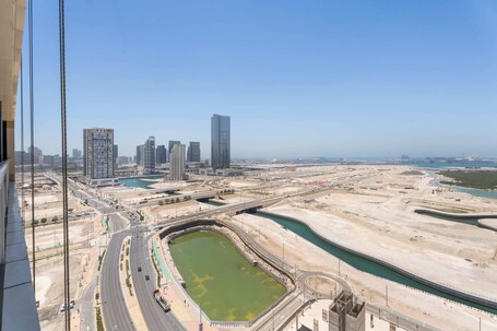 Silkhaus Julphar Tower, Al Reem Abu Dhabi - Image 10