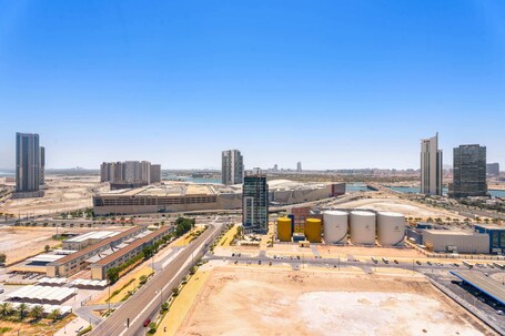 Silkhaus Julphar Tower, Al Reem Abu Dhabi - Image 4