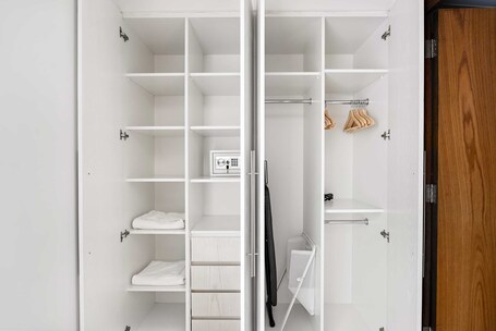 Silkhaus Julphar Tower, Al Reem Abu Dhabi - Image 32