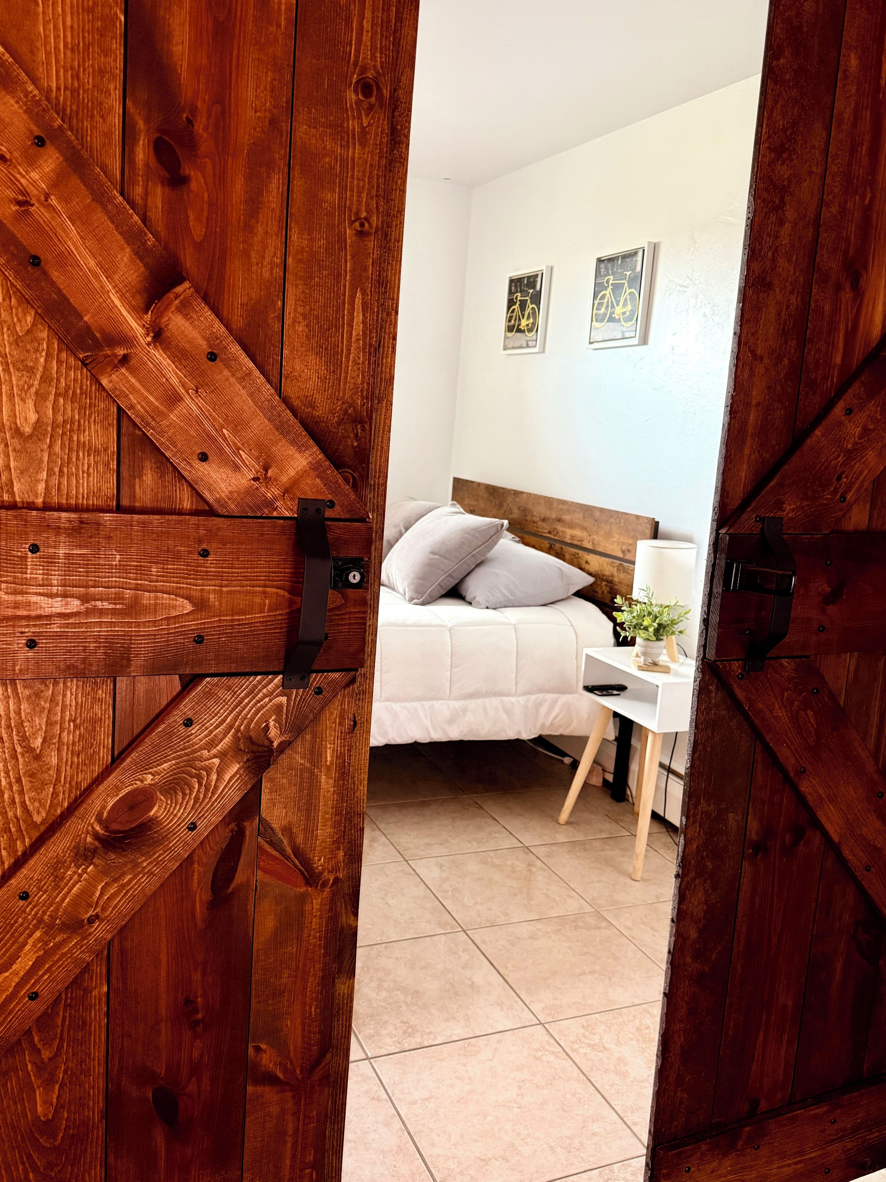 2 Schlafzimmer, Zimmersafe, Schreibtisch, Reisekinderbett